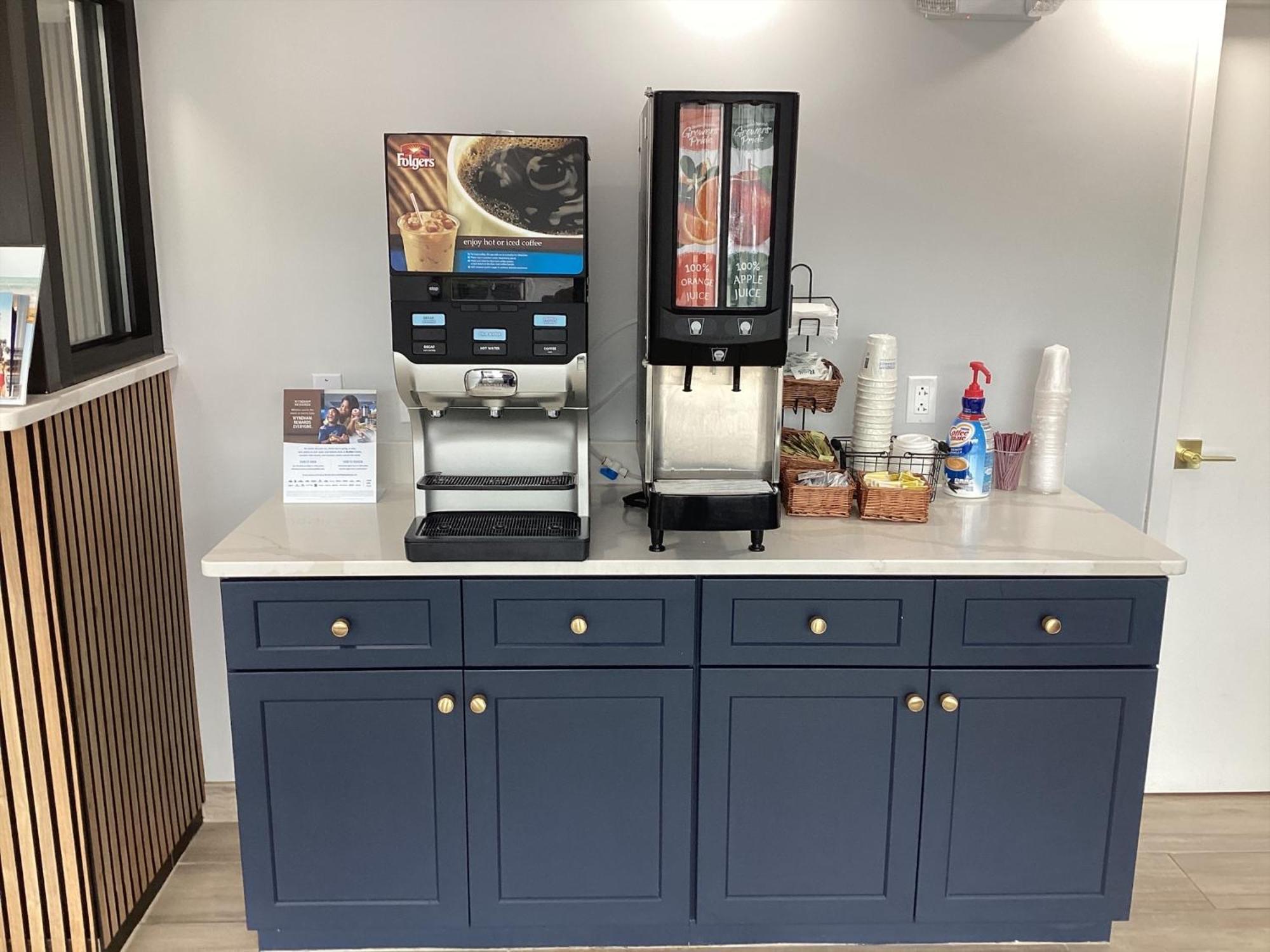 Super 8 By Wyndham Baltimore Northwest Εξωτερικό φωτογραφία